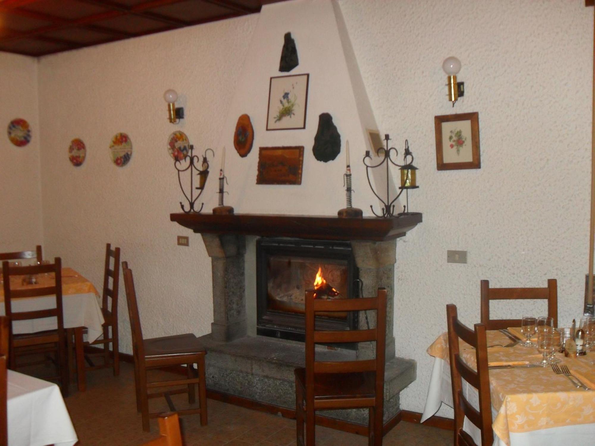 Albergo La Genzianella Bellagio Bagian luar foto